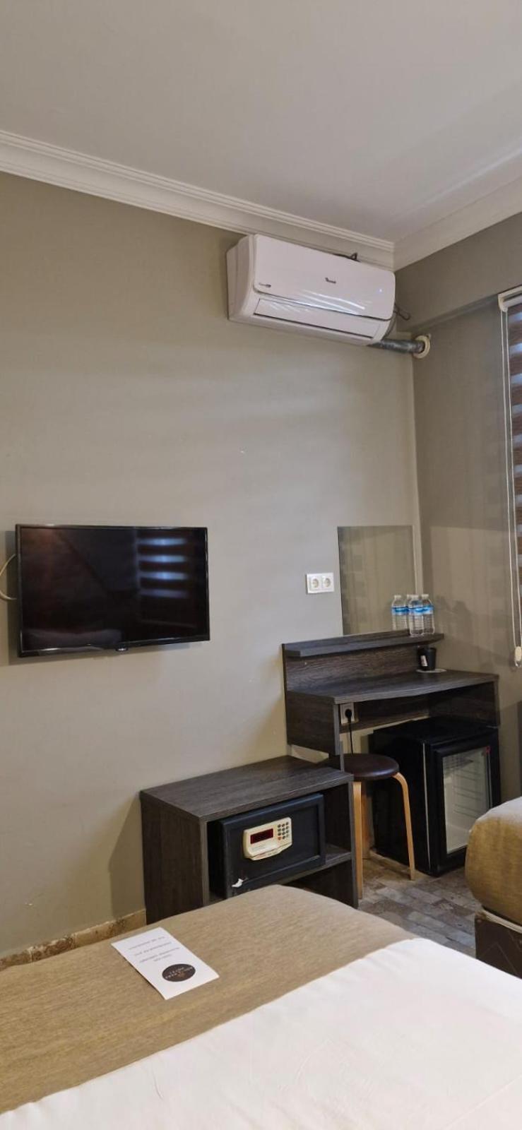 Royal Park Hotel Corlu Bed And Breakfast Tekirdag Exterior photo